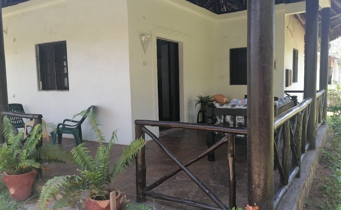 karibuni-villas-for-sale- 1 br chalet