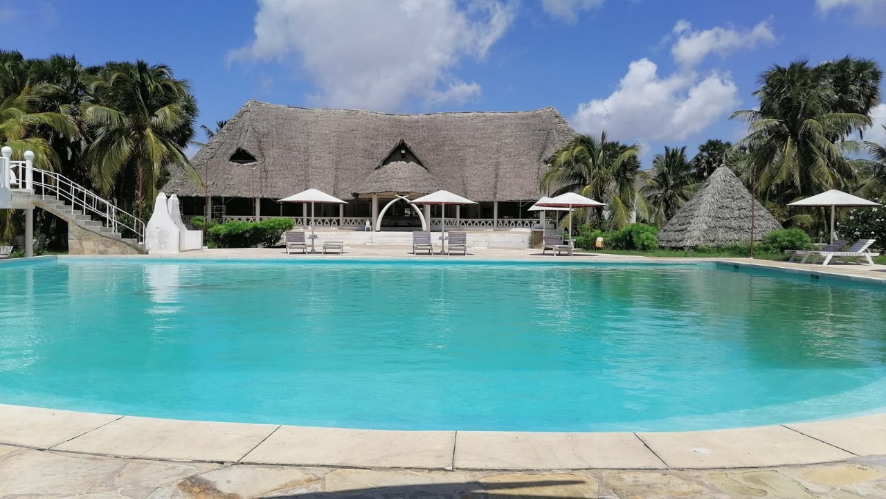 karibuni-villas-for-sale- 1 br chalet