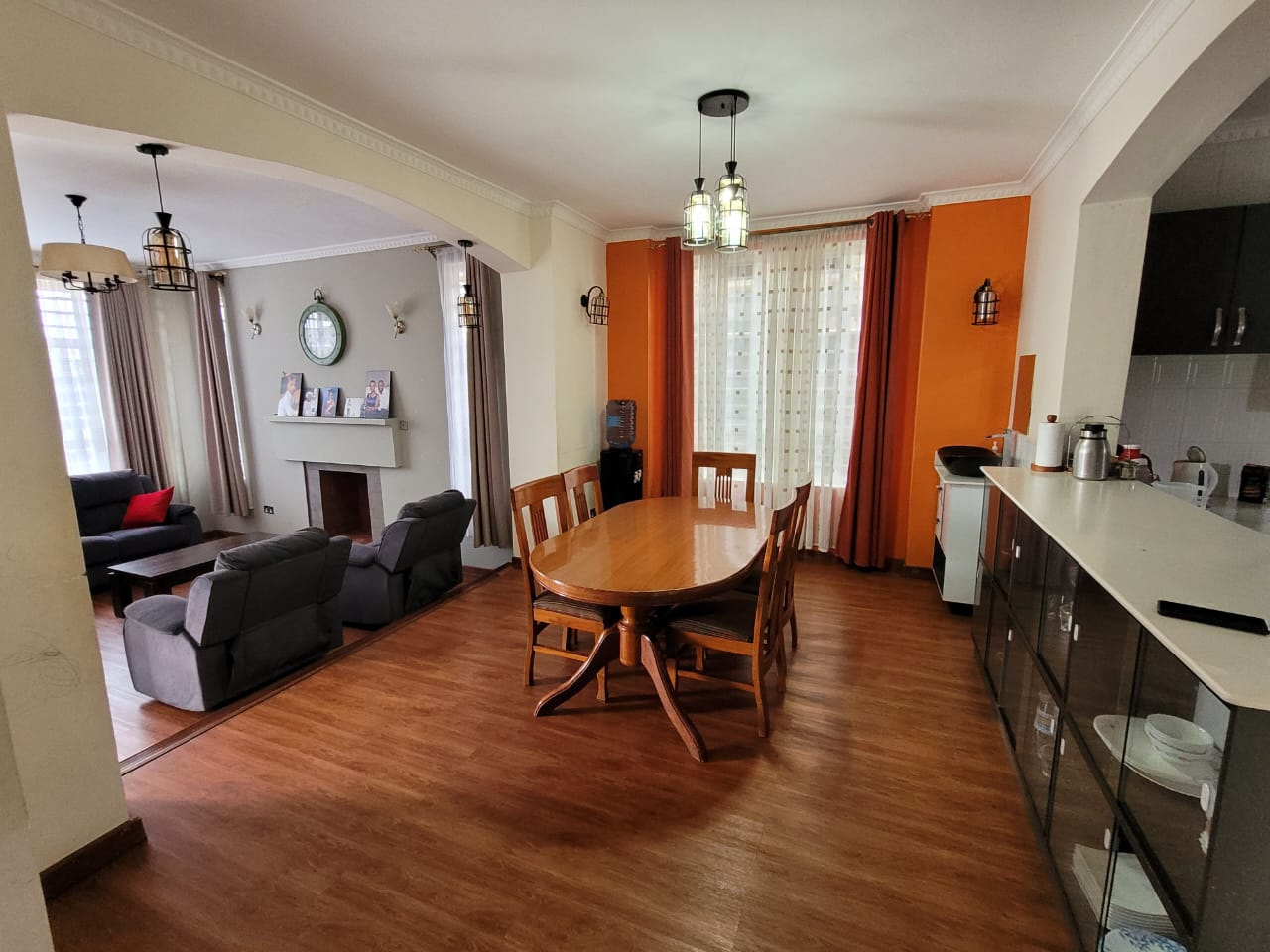 elmak-estate-4br-for-sale-fully-furnished-3