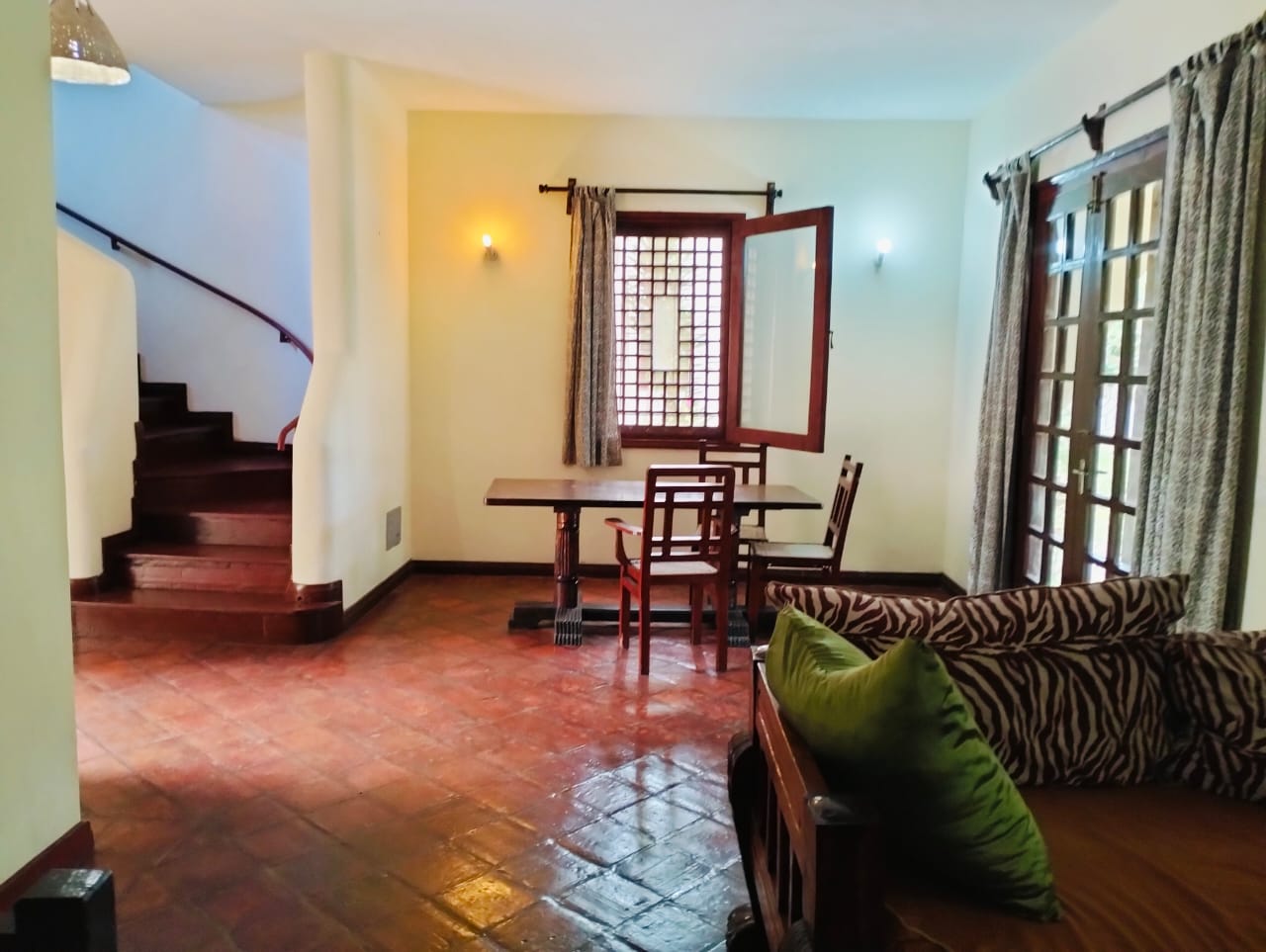 2br duplex apartment for sale in Malindi, beachfront