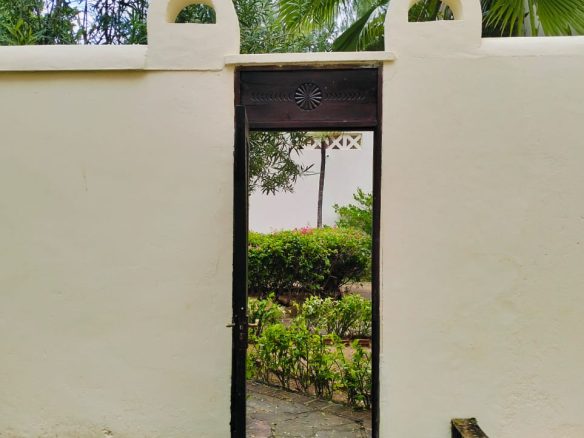 2br duplex apartment for sale in Malindi, beachfront