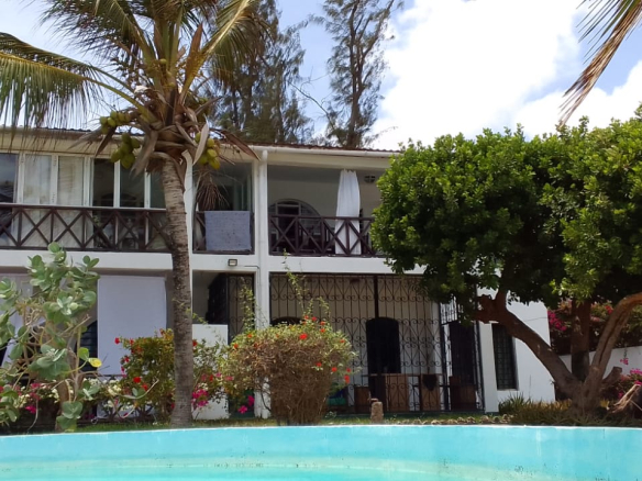 2br-apartment-for-sale-silversands-road