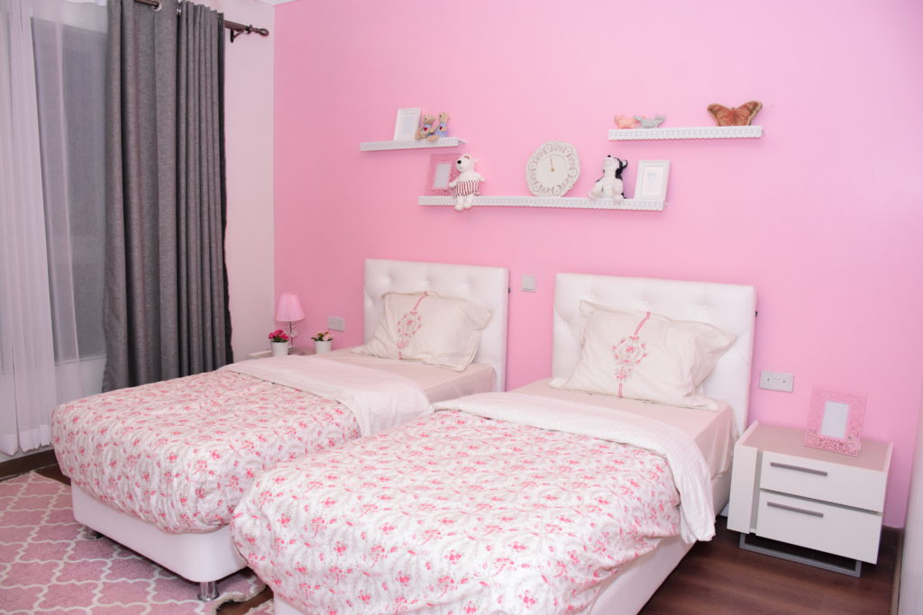 rosewood-girls-bedroom