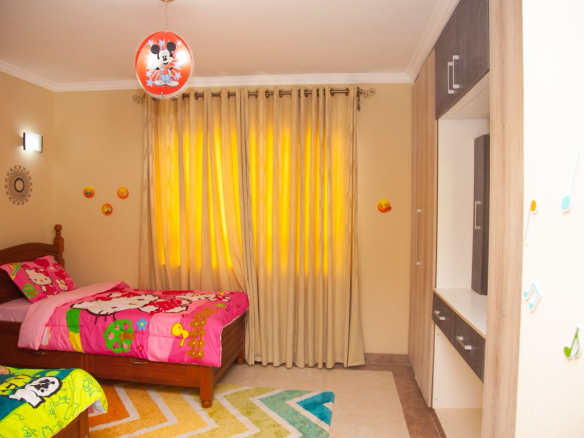 savannah-land-bedroom-1