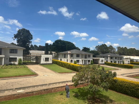 The Grove at Redhill is an exclusive 6-villa gated community in Limuru. Each luxury 5-bedroom villa sits on half an acre, featuring premium European finishes, expansive gardens, modern amenities, and excellent access to Nairobi’s top schools and lifestyle hubs.