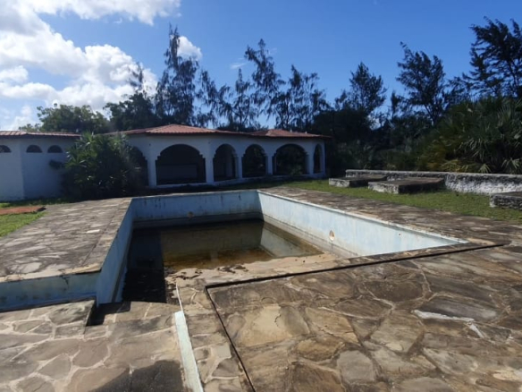 mkaazi-0-8-acres-near-casino-4