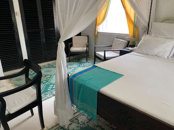 cc3bb945-3639-4c7d-b5ff-d5f522678054