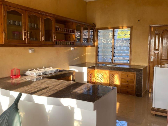 4br-house-for-sale-along-casuarina-standalone-1