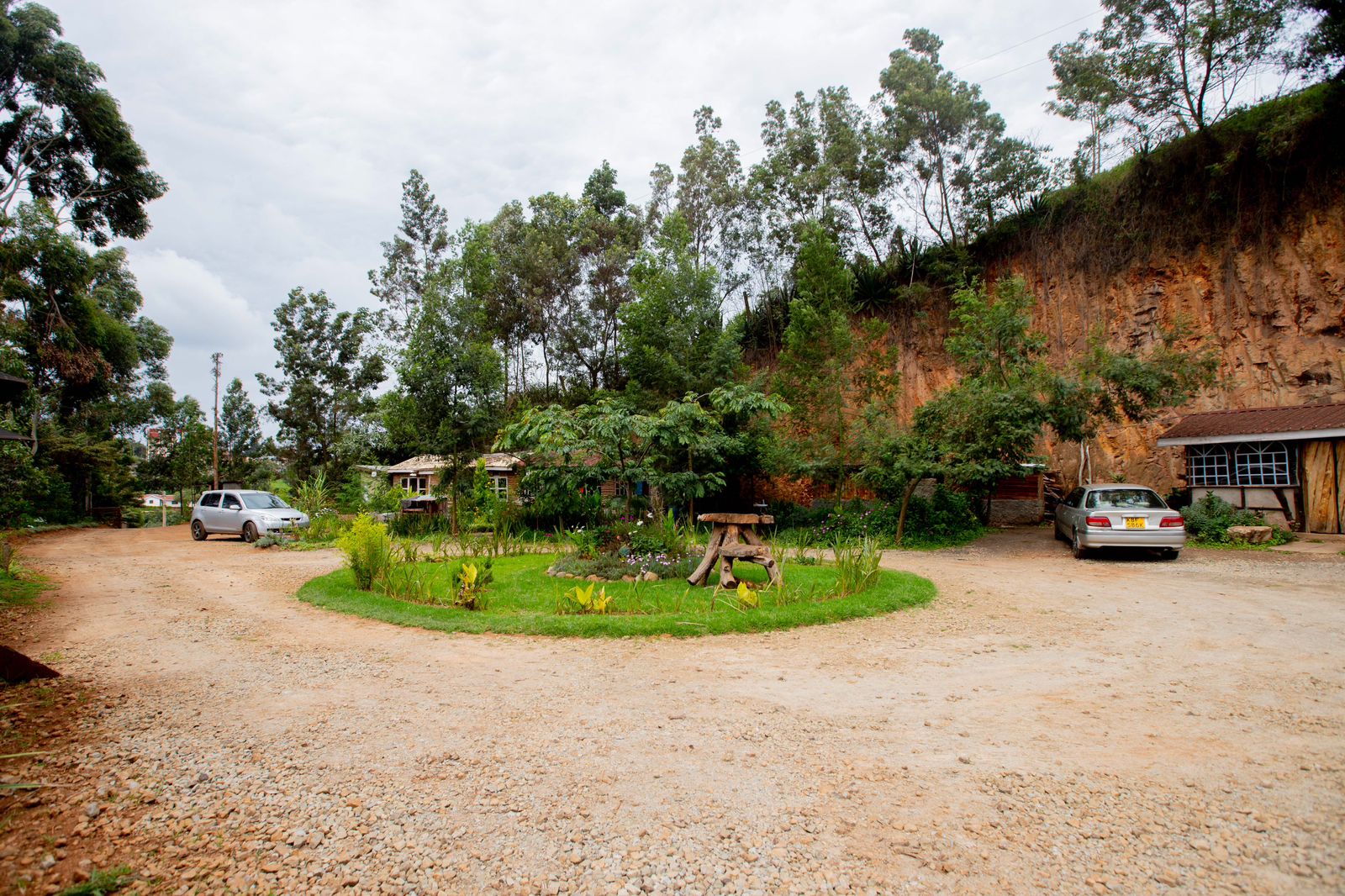 limuru-0-5-acre-for-sale-with-restaurant