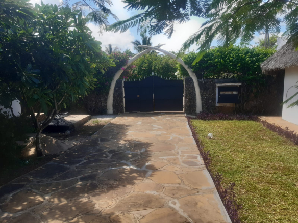 mkaazi-ivory-court-13