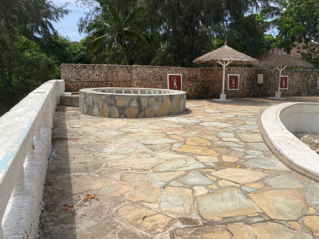 mkaazi-stephenie-hotel-for-sale-in-malindi-1