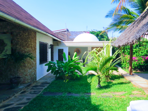an-elegant-3-bedroom-bungalow for sale in Malindi, Casuarina road