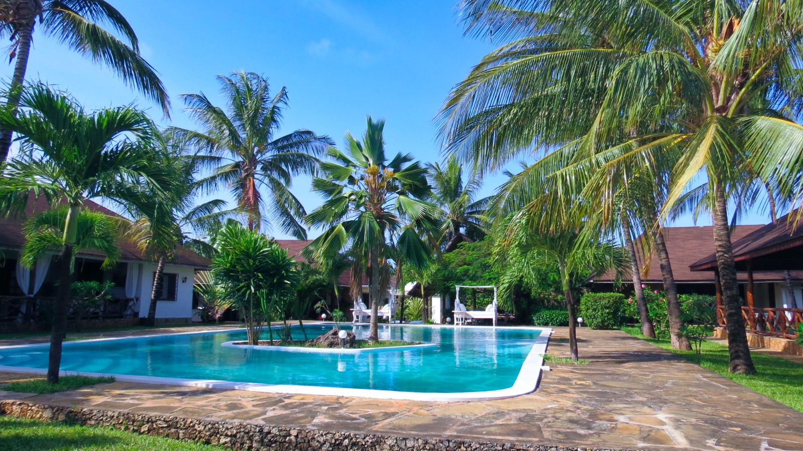 an-elegant-3-bedroom-bungalow for sale in Malindi, Casuarina road