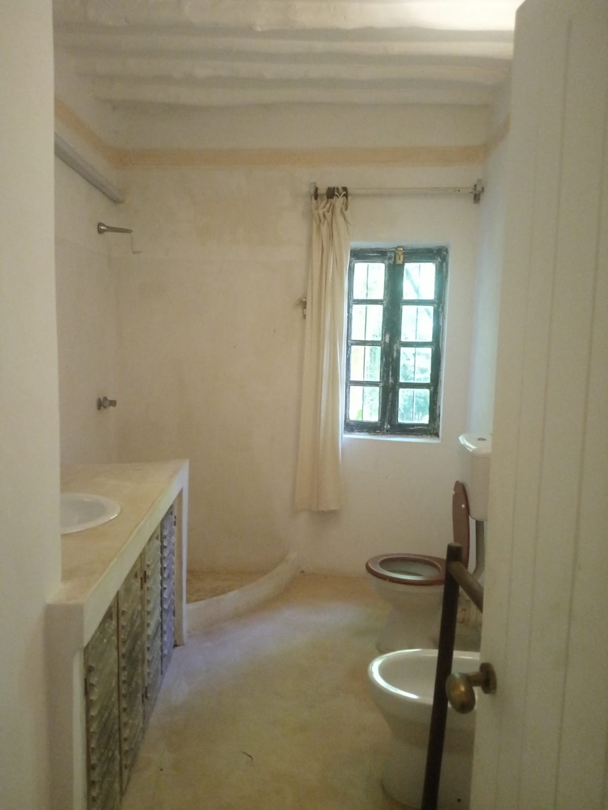 mkaazi-2br-short-stay-rental-11