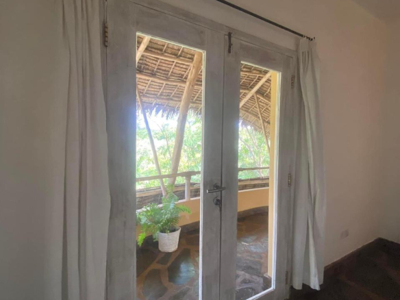 1-br-villa-close-to-the-beach-8-2