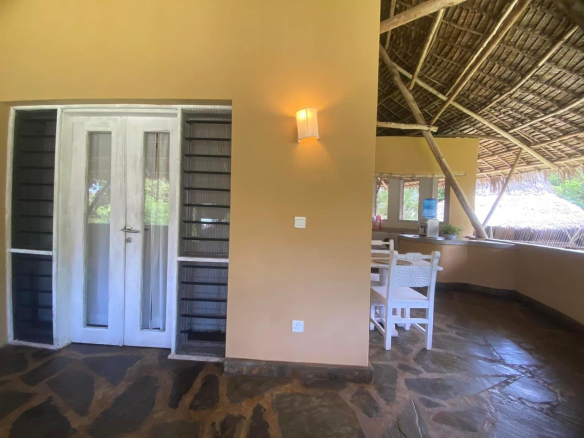 1-br-villa-close-to-the-beach-9-2