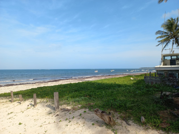 2-bedroom-beachfront-1