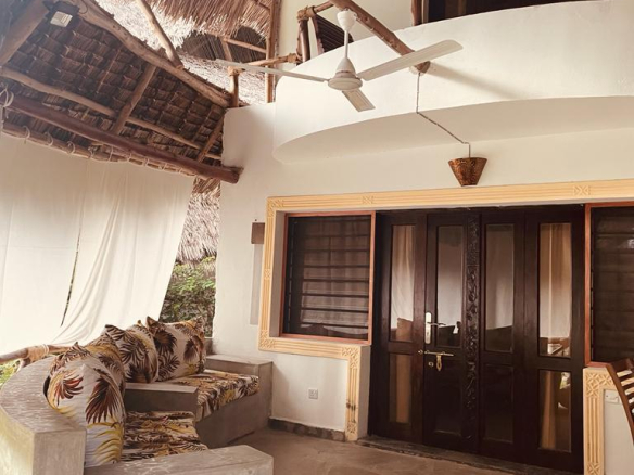 2-bedroom-shortstay-silversand-road-3-2