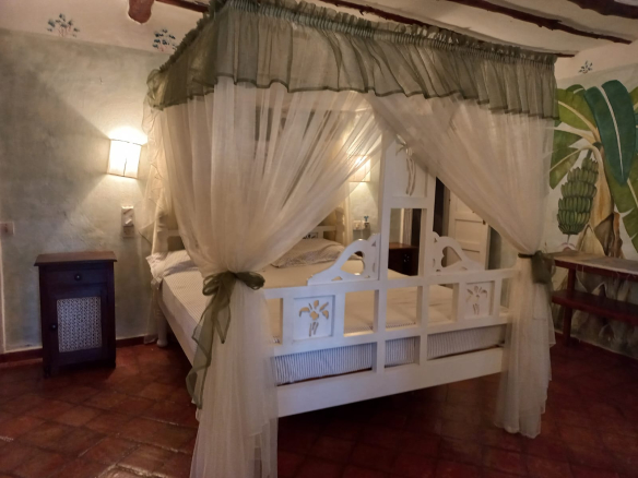 beachfront-3-bedroom-happsite-mkaazi-10