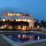 5 br villa on the beach for sale in Malindi