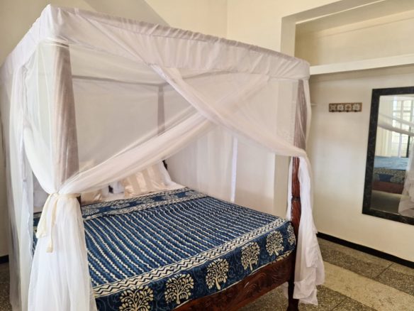 Beachfront apartment for short term and long term in Malindi