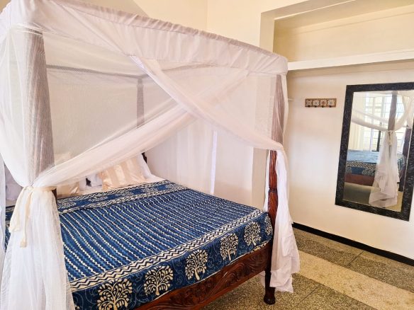 Beachfront apartment for short term and long term in Malindi