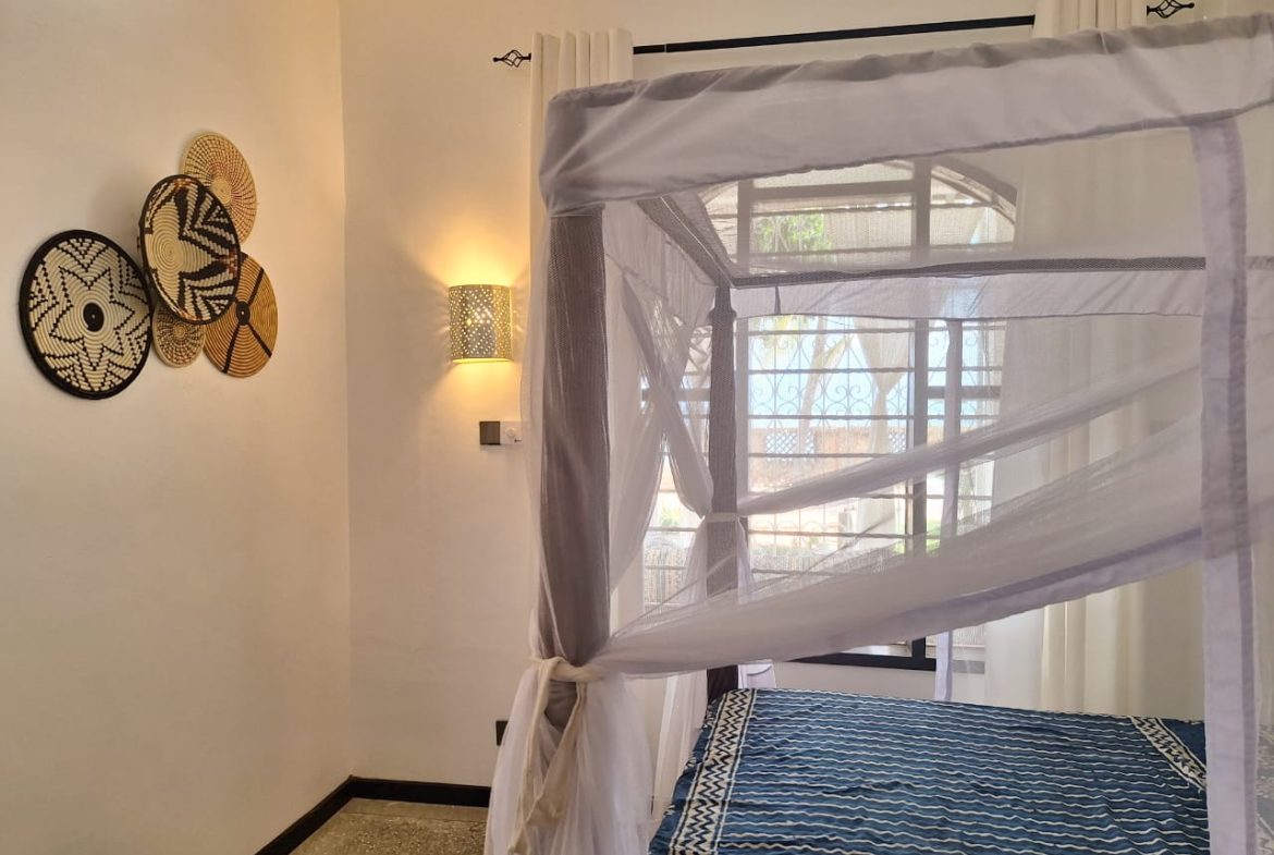 Beachfront apartment for short term and long term in Malindi