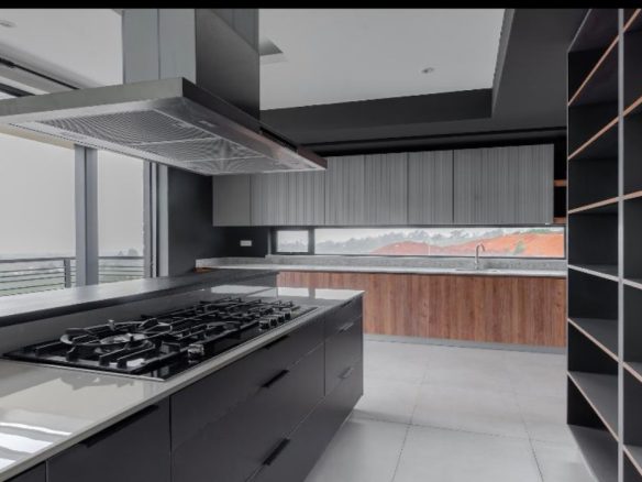 5 bedroom Townhouse for sale in Tilisi.