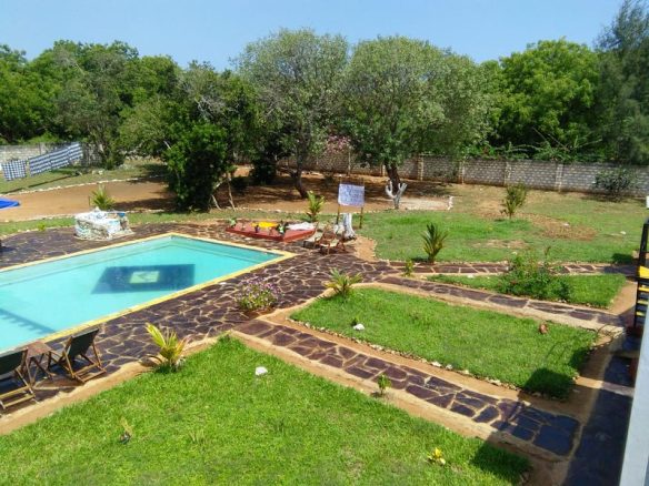 3 Cottages for sale in Kilifi on 1 acre