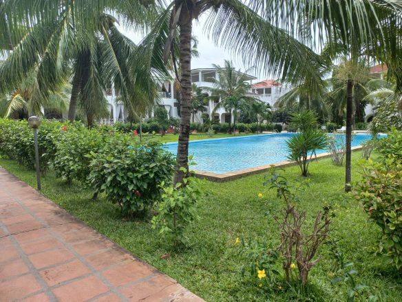 Luxurious 2 bed apartment for sale in malindi