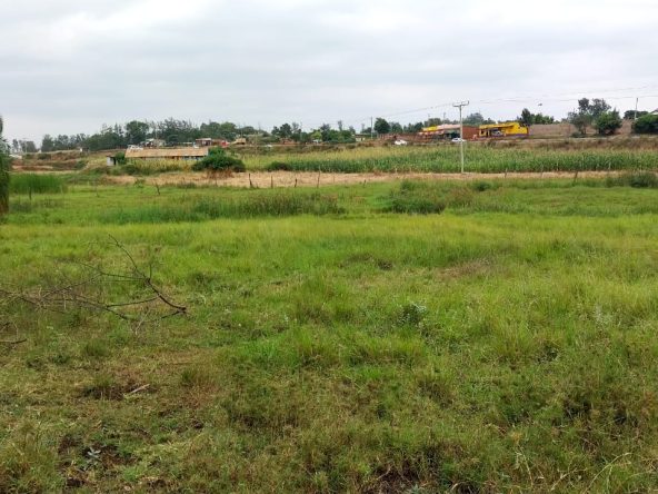 1.1 acres for sale in Kwa V , Sagana