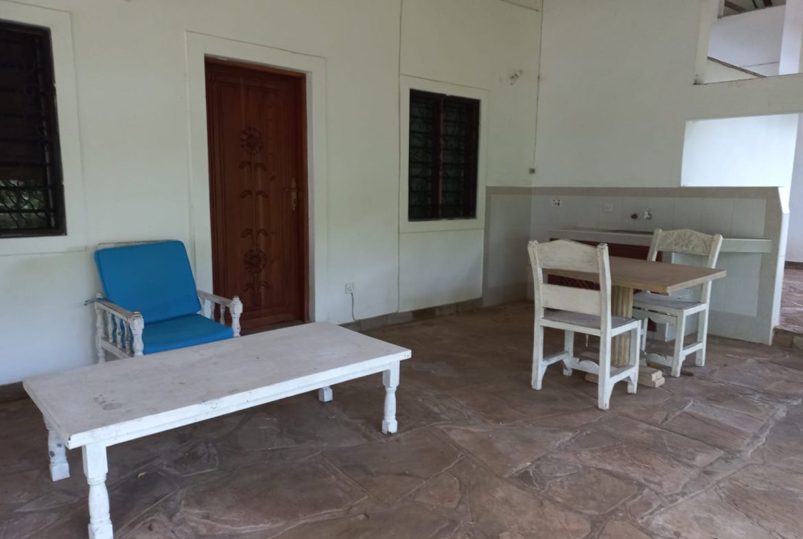 1 br for long stay in Malindi