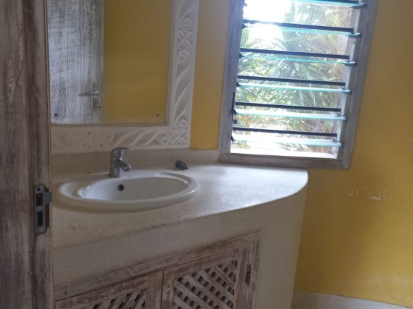 5br villa for sale in Malindi, Casuarina road