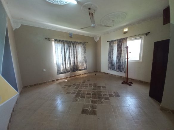 1 br penthouse for rent in Malindi