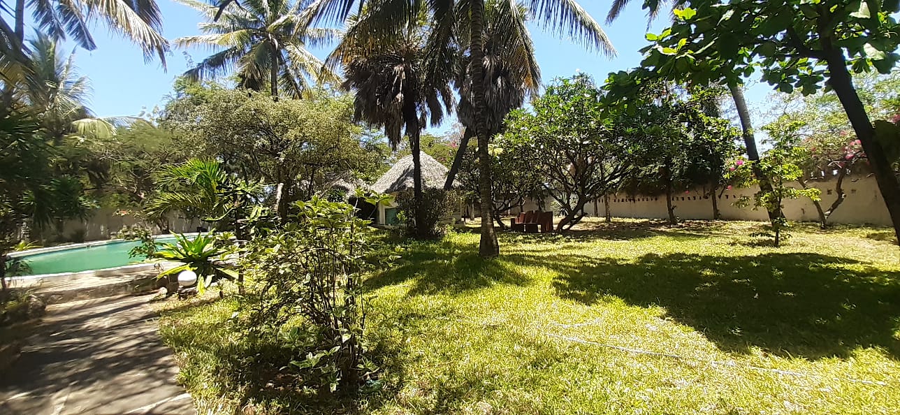 6 Bedroom Villa for sale in Malindi