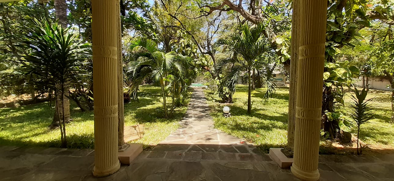 6 Bedroom Villa for sale in Malindi