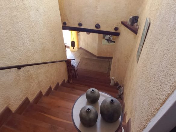 3 Bedroom all ensuite for sale Casuarina road on 1 acre