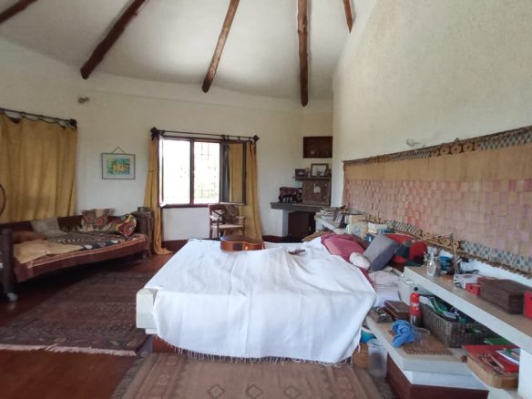 3 Bedroom all ensuite for sale Casuarina road on 1 acre