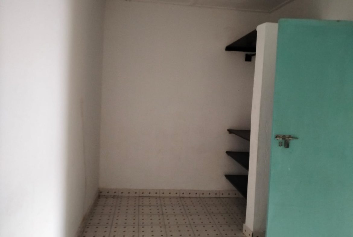 Unfurnished 1 br for rent suli suli road