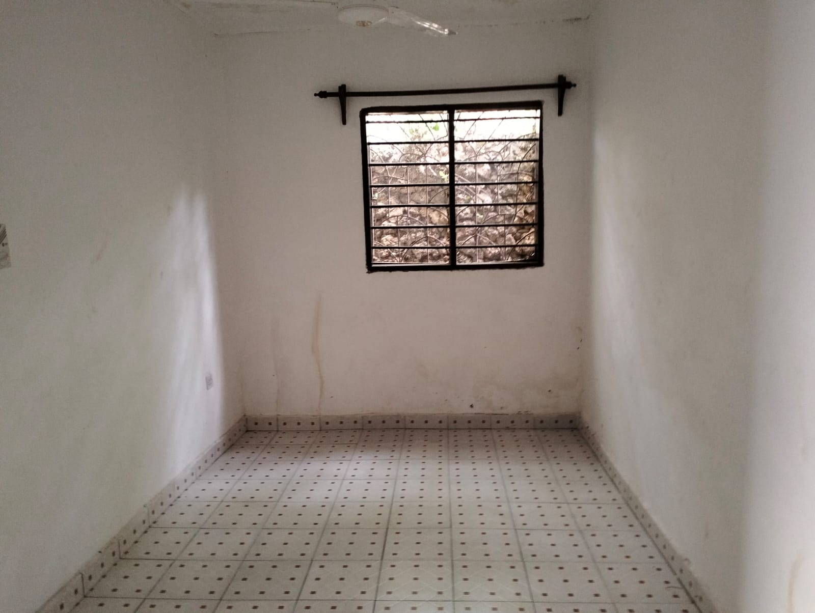 Unfurnished 1 br for rent suli suli road