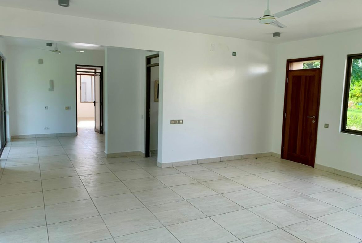 Luxurious 3br villa for sale in Vipingo