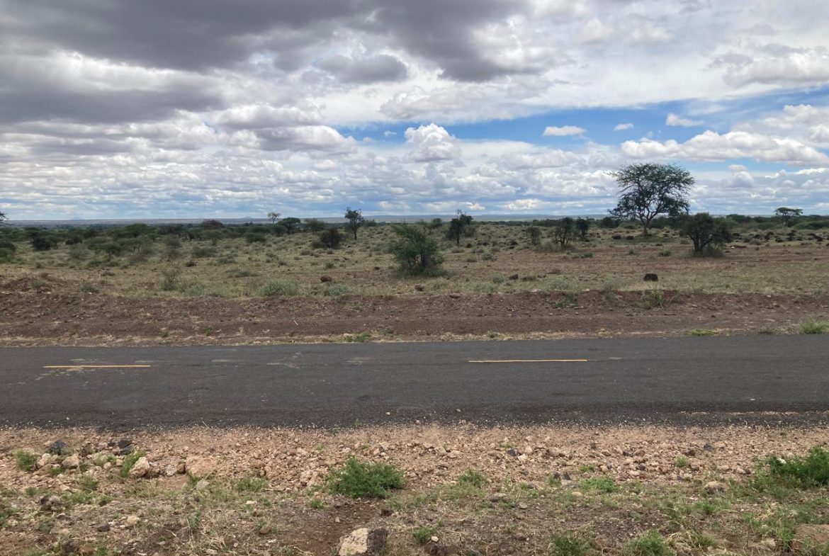 Prime 180-Acre Land for Sale Near Amboseli National Park with Kilimanjaro Views