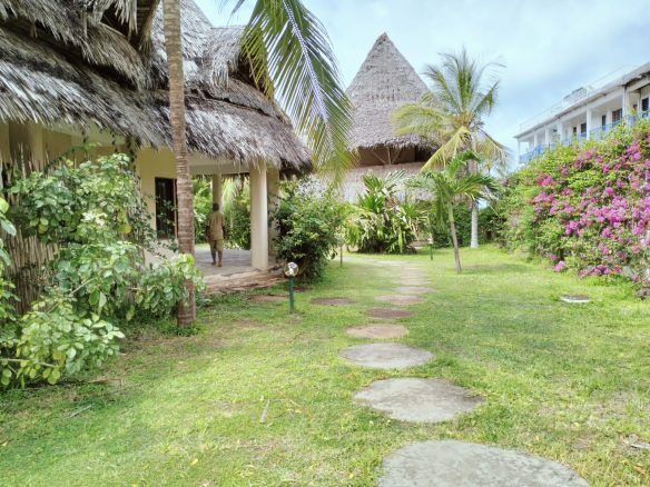 Stunning 2 bedroom Beachfront Chalet for sale in Malindi