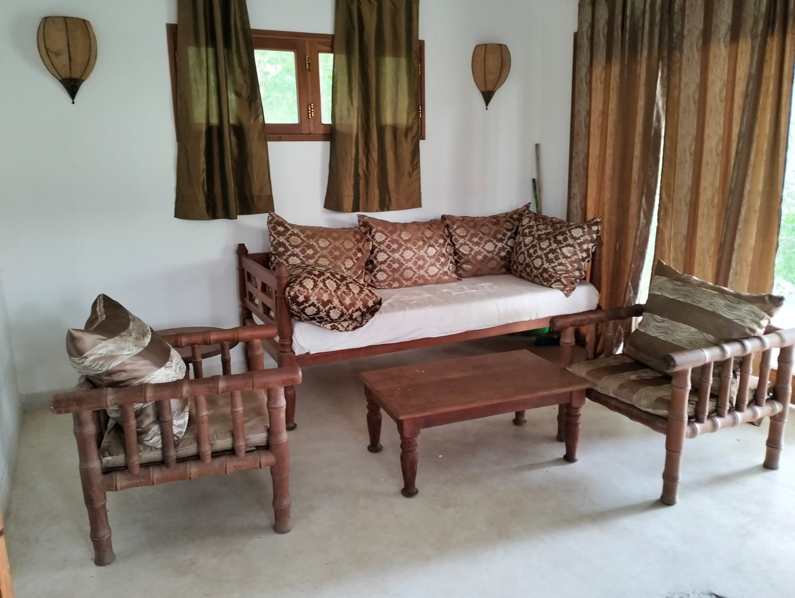 Stunning 2 bedroom Beachfront Chalet for sale in Malindi