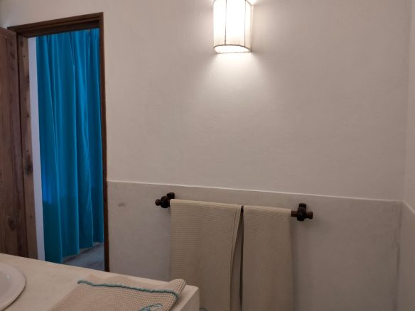 2 Bedroom Beachfront Chalet For Sale