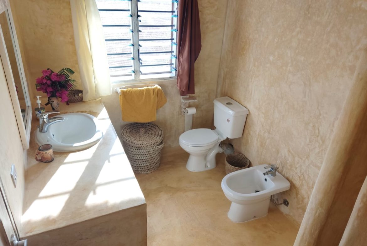 6 br villa for sale in Watamu