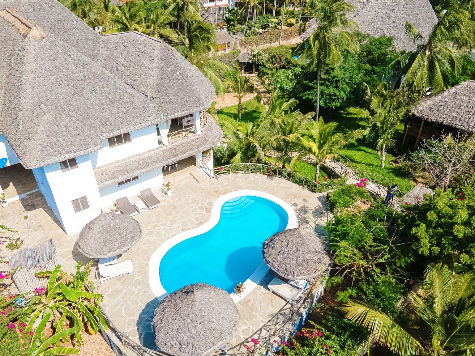 Luxurious 6-Bedroom Villa with Pool and Garden for Sale in Watamu - Prime Location, Kes. 55M