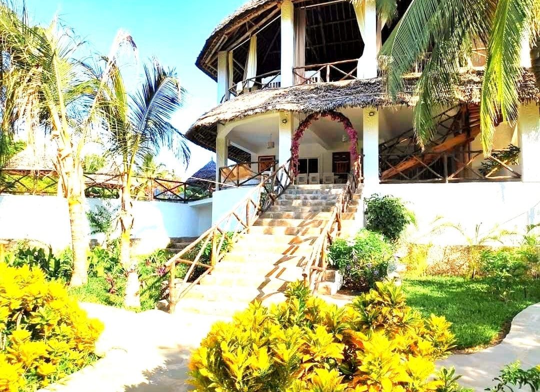 6 br villa for sale in Watamu