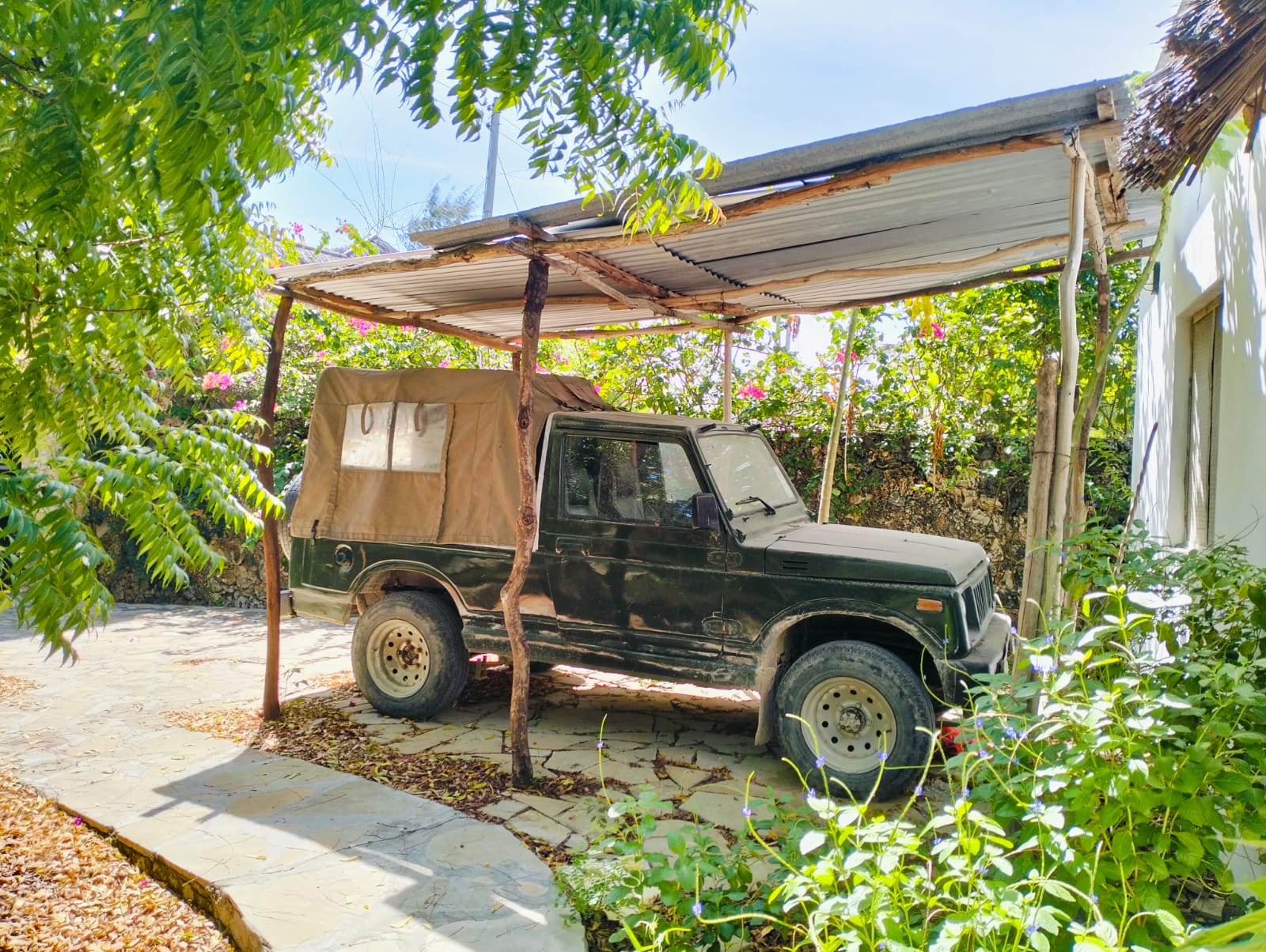 For sale: Three solar-powered bungalows in Watamu, just 15 minutes from the beach. Each en-suite one-bedroom chalet features stylish furnishings, a kitchenette, and shares a lush garden with a gazebo. Secure parking for three cars and priced at 13.5M ONO, offering excellent investment potential.