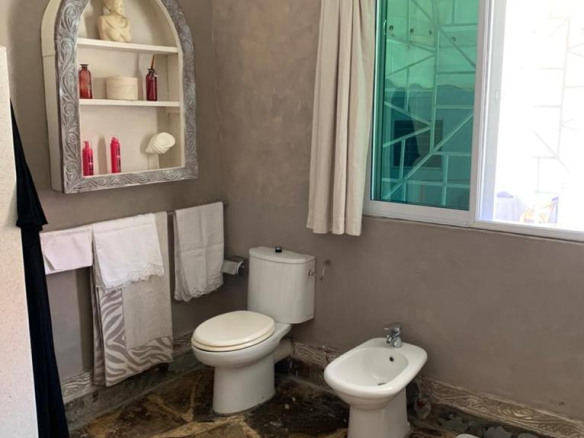 Elegant 4-Bedroom Villa for Sale on Casuarina Road toilet
